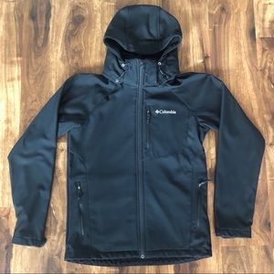 •Men’s Columbia Jacket•